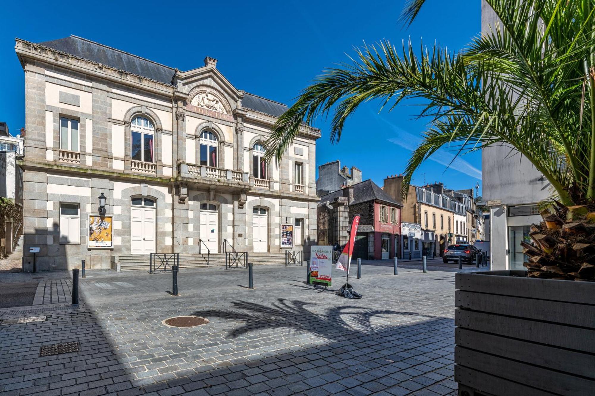 Appartement Du Theatre Morlaix Esterno foto
